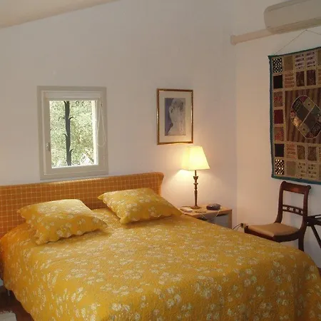 Bed & Breakfast Du Sanglier-chambres D'hotes *