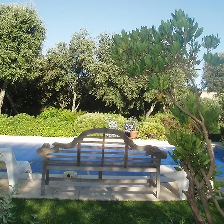 Du Sanglier-chambres D'hotes Bed & Breakfast