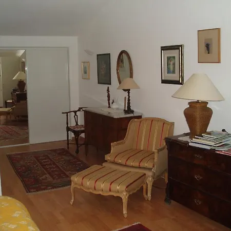 Bed & Breakfast Du Sanglier-chambres D'hotes Saint-Siffret